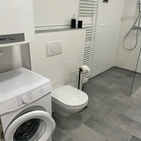 Sorinas - Comfortable Near Graz - Free Parking Werndorf